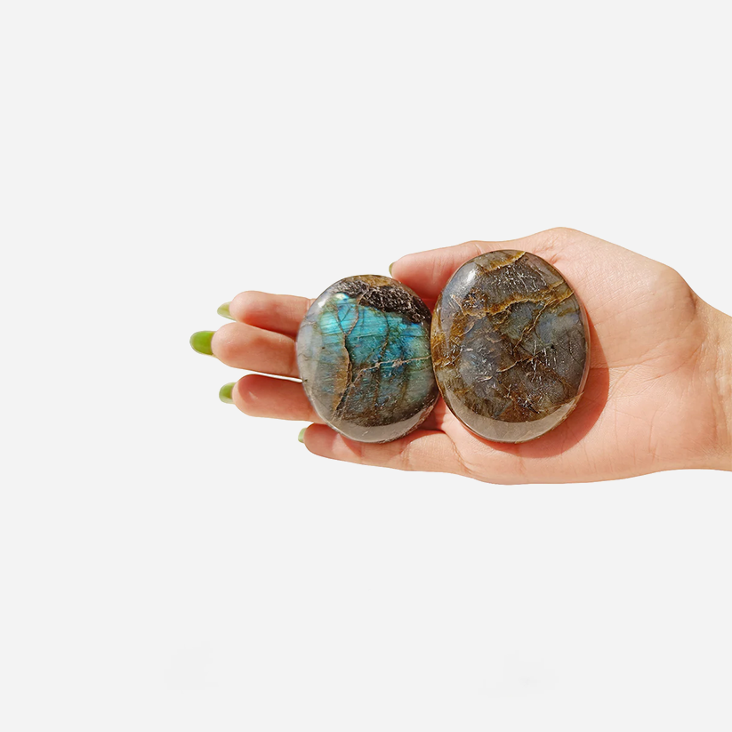 Flashy Labradorite Palm Stone