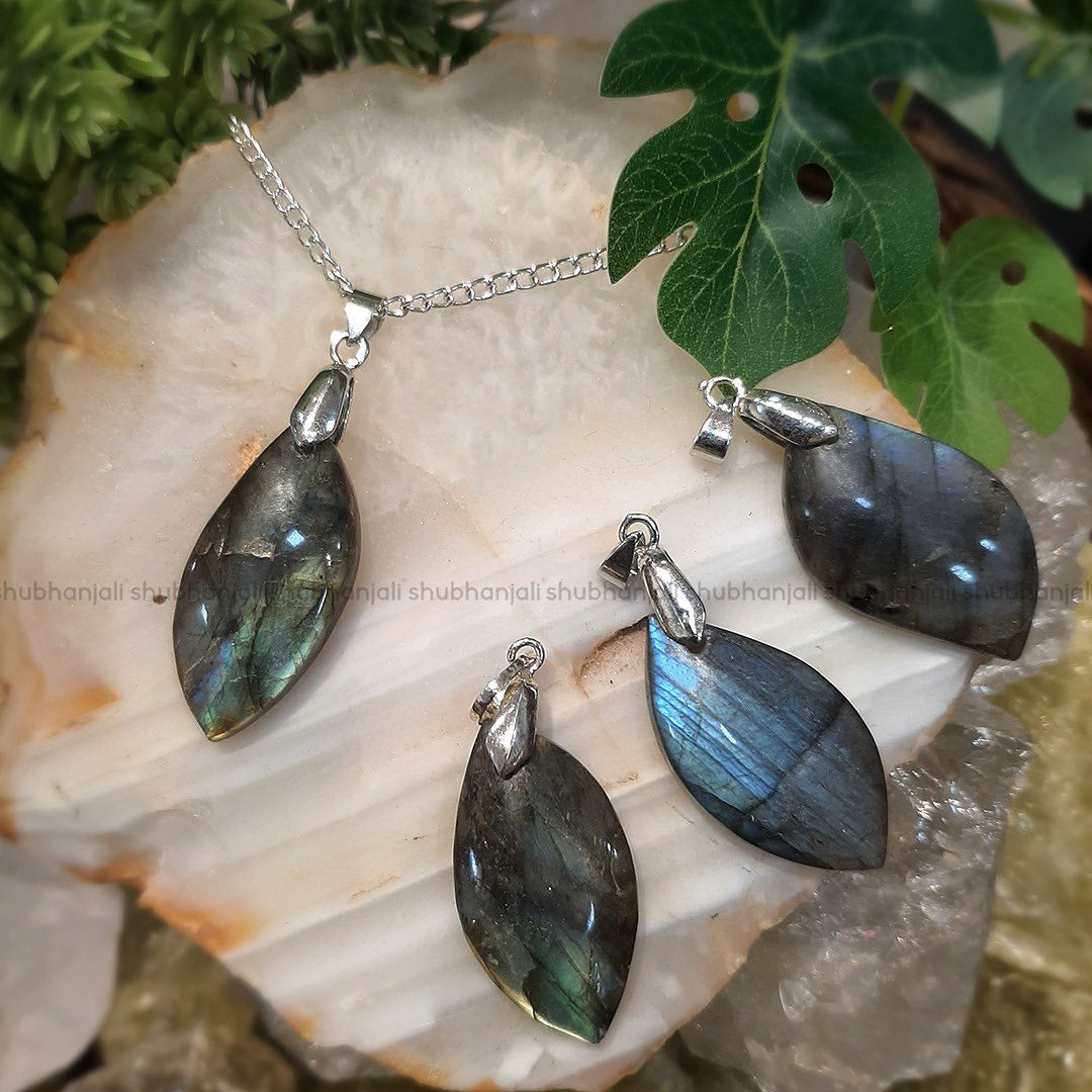 Labradorite Pendant