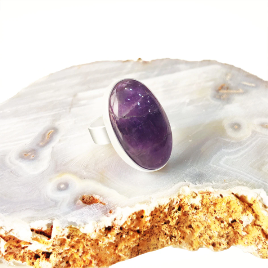 Oval & Drop Shape Amethyst Rings
